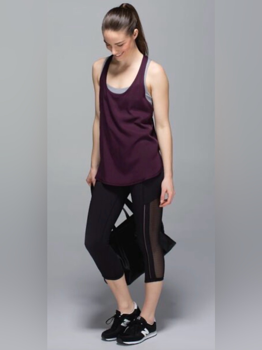 Lululemon HOT TO STREET CROP LEGGINGS Size 6 Black
